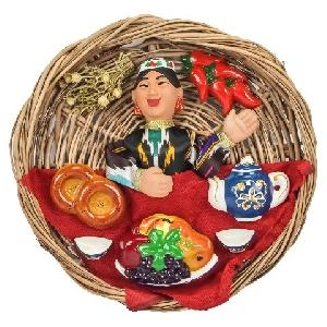 Интерьерное панно "Девушка с фруктами"