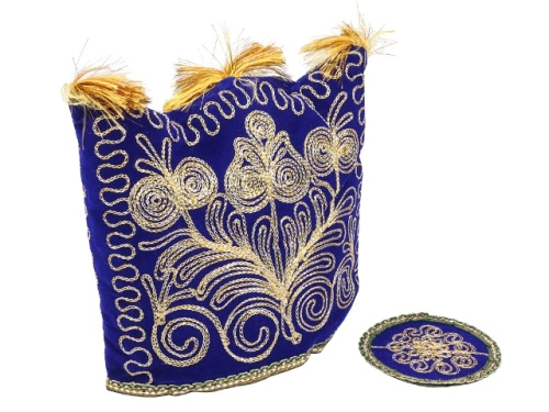 Шапка на чайник, с подставкой