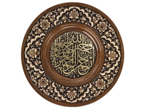 Деревянное панно, диаметр 25 см