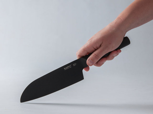 Нож сантоку BergHOFF Black Kuro, 16 см