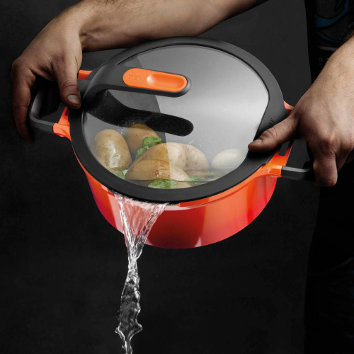 Кастрюля с крышкой 16см Gem red