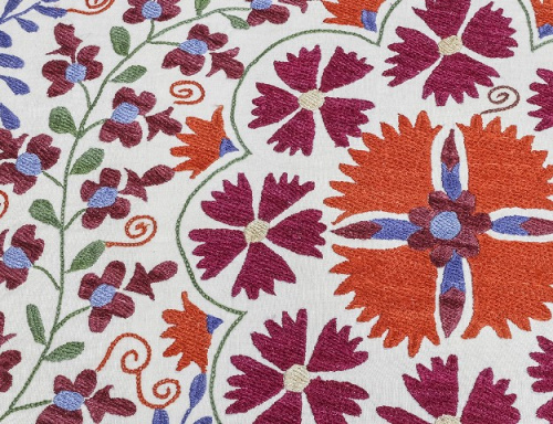 Скатерть сюзане, длина 220 см, ширина 150 см