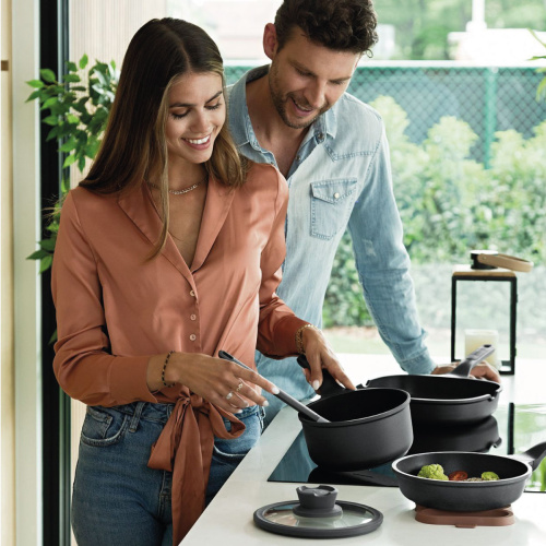 Сотейник с крышкой BergHOFF Leo cast alu, 4.7 л