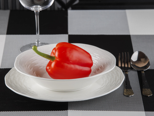 Набор фарфоровых тарелок "Левана" 6 штук, PLOVER, 22 см