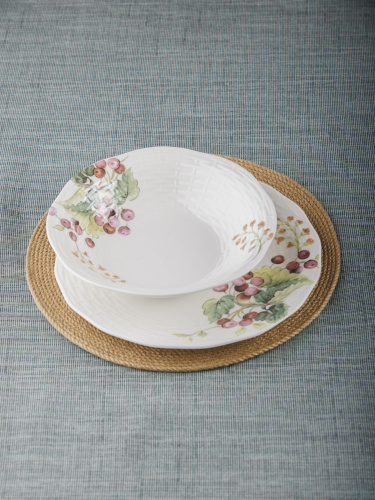 Тарелка керамическая Wild berries Line, PLOVER, 22 см Тарелка керамическая Wild berries Line, PLOVER, 22 см